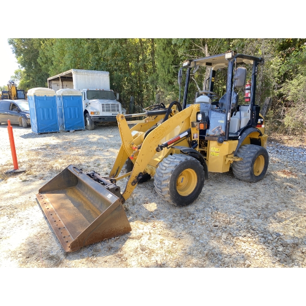 2018 CAT 903D Wheel Loader