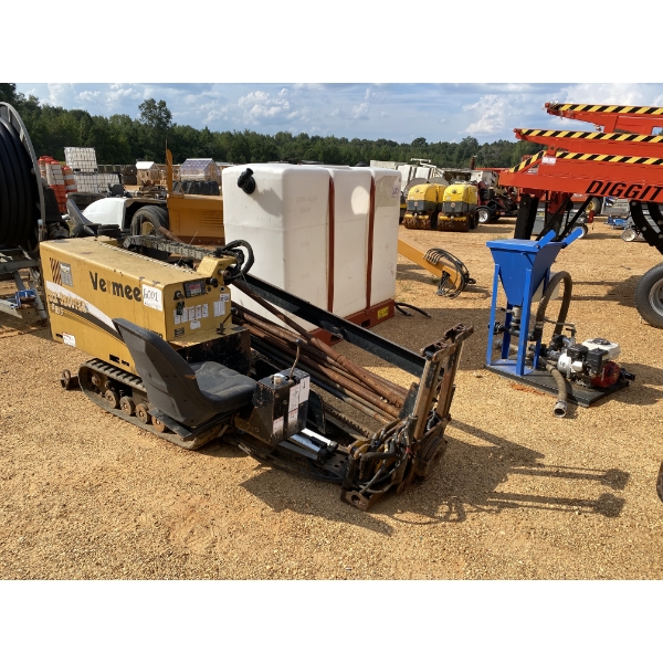 2006 VERMEER SIX SHOOTER D6X6