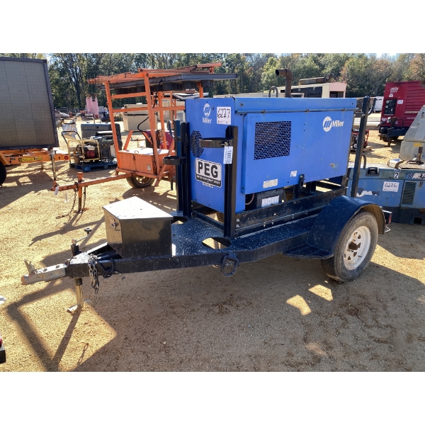 MILLER BIG BLUE 400D WELDER