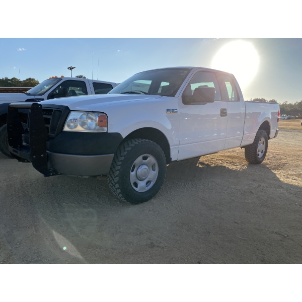 2007 FORD F150 XL Pickup Truck