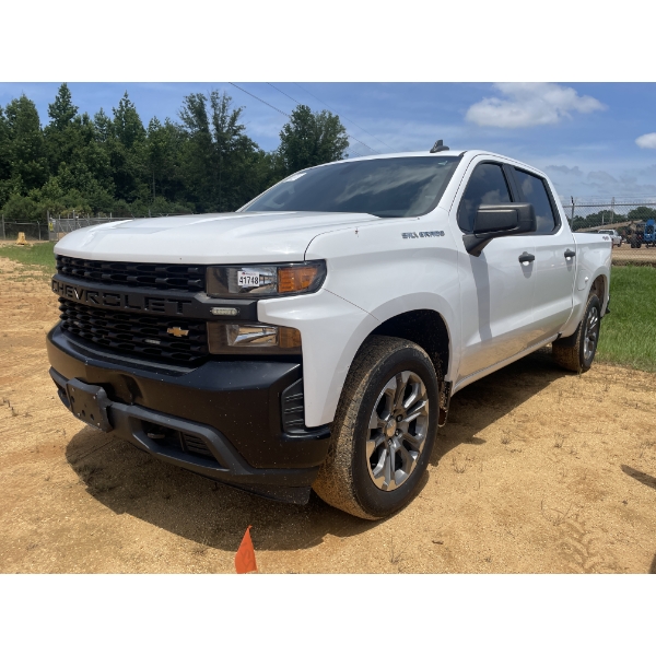 2020 CHEVROLET SILVERADO Pickup Truck