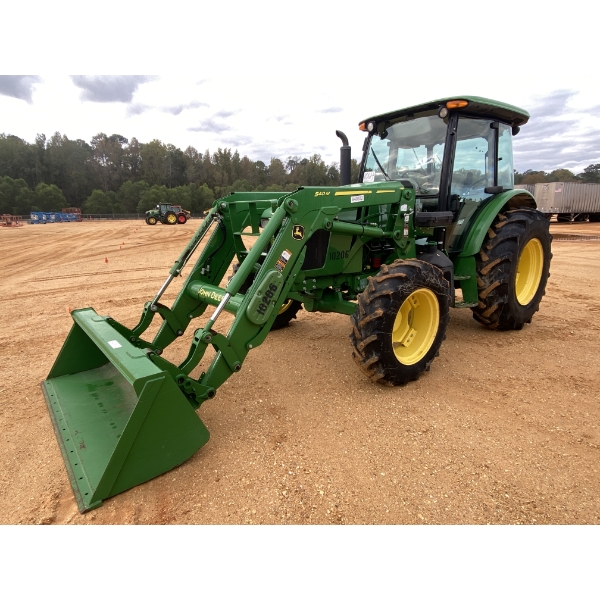 2020 JOHN DEERE 5090E Farm Tractor