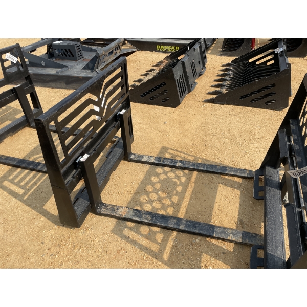 FORK FRAME ASSY, fits skid steer loader