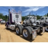 Image 2 : 2019 FREIGHTLINER 122SD Day Cab Truck