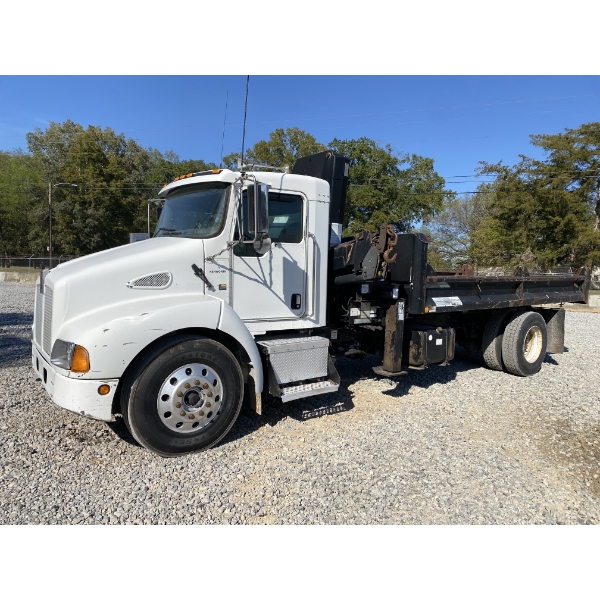 2004 KENWORTH T300 Boom / Crane Truck