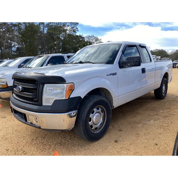 2014 FORD F150 XL Pickup Truck