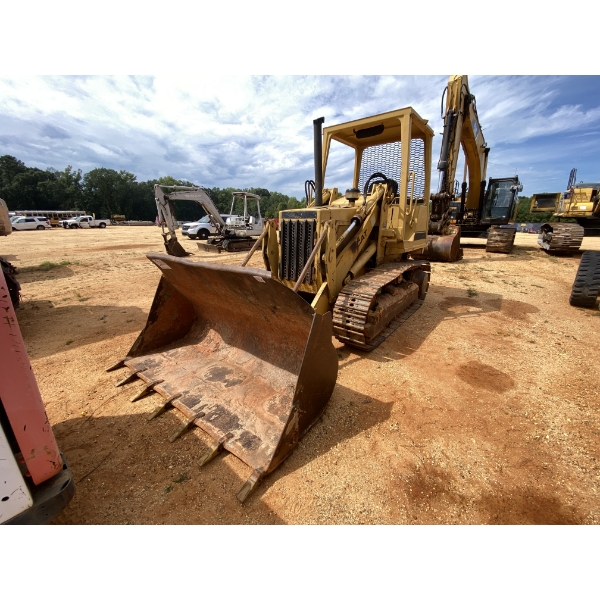 1987 CAT 935B Crawler Loader