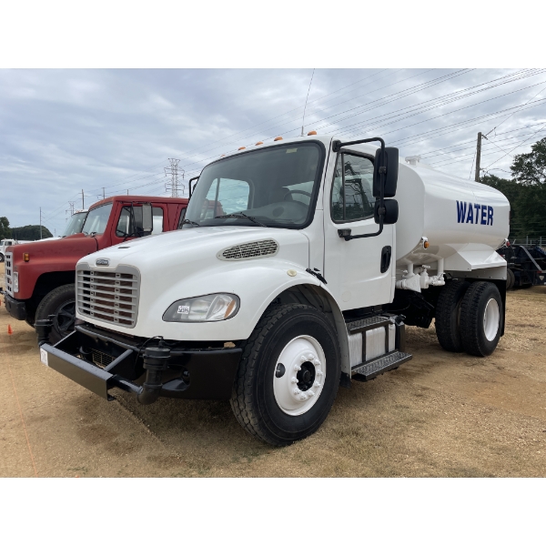 2015 FREIGHTLINER M2 Water Truck