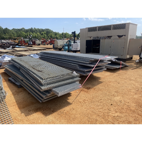 PLASTIC GRADING (3 STACKS)