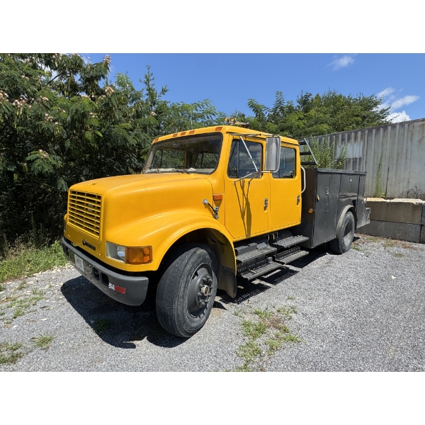 1998 INTERNATIONAL 4700 Service / Mechanic Truck