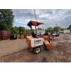 Image 2 : 2001 BROCE 250C Broom