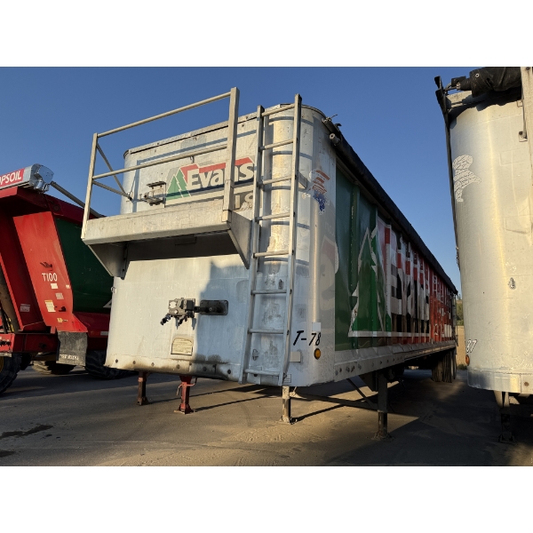 2003 MAC  Chip Trailer