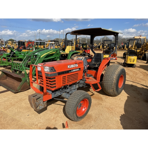 KUBOTA L4300DT Farm Tractor