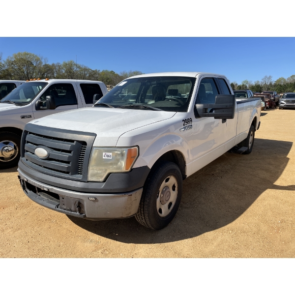 2009 FORD F150 XL Pickup Truck