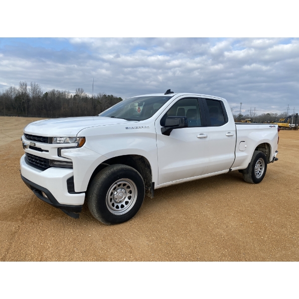 2019 CHEVROLET SILVERADO RST Pickup Truck