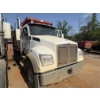Image 2 : 2026 KENWORTH T880S Dump Truck