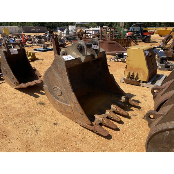 STRICKLAND 46" BUCKET