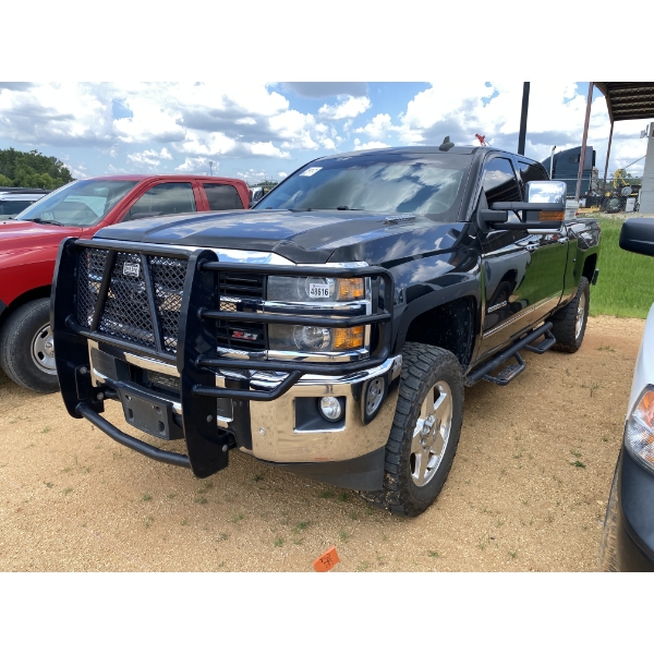 2015 CHEVROLET SILVERADO 2500 HD LTZ Z71 Pickup Truck