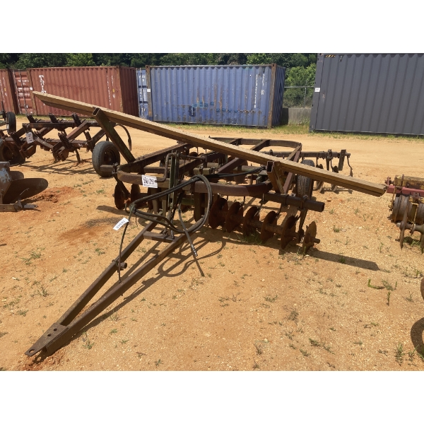JOHN DEERE DISC HARROW, 11FT W