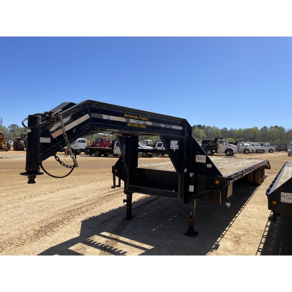 2006 P & J  Gooseneck Trailer