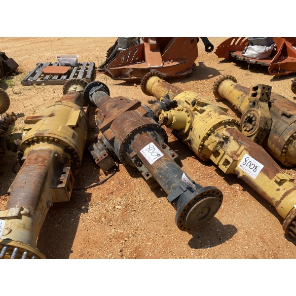 DRIVE AXLE