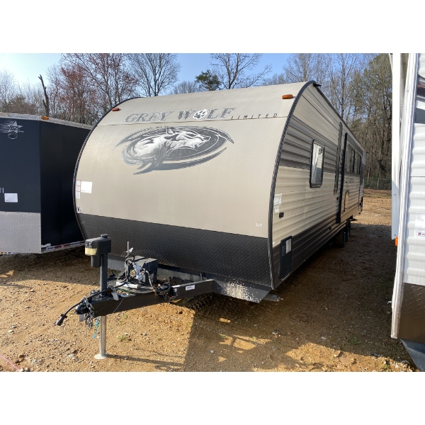 2017 FOREST RIVER GREY WOLF LIMITED Travel Trailer
