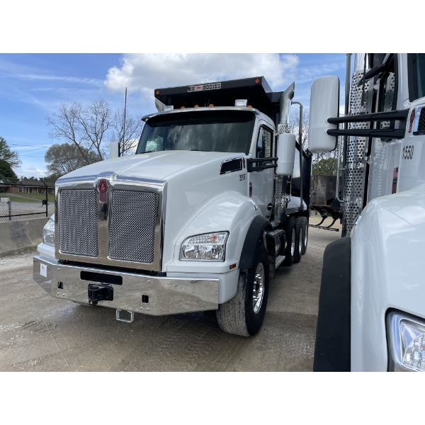 2025 KENWORTH T880 Dump Truck