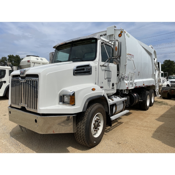 2021 WESTERN STAR 4700SF Garbage / Sanitation Truck