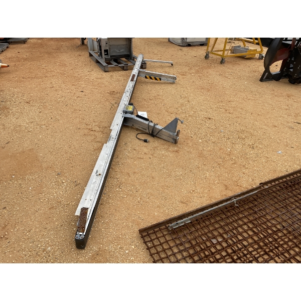 CONVEYOR BELT, 17' X 5.5"W