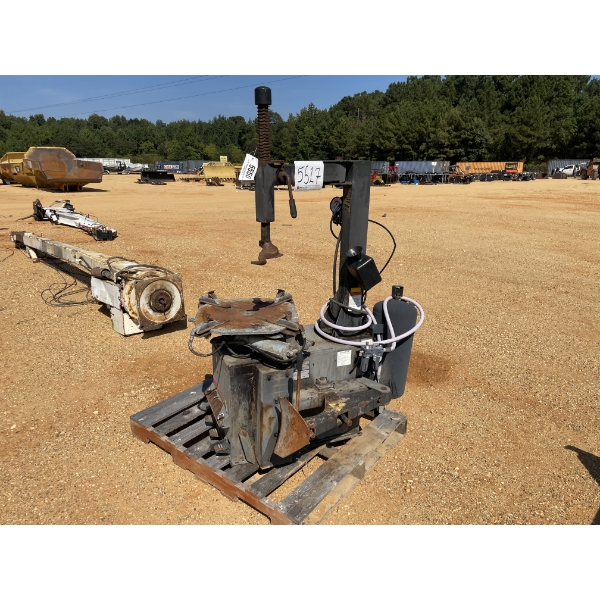 CSA 8931 TIRE CHANGER MACHINE