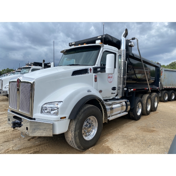 2025 KENWORTH T880 Dump Truck