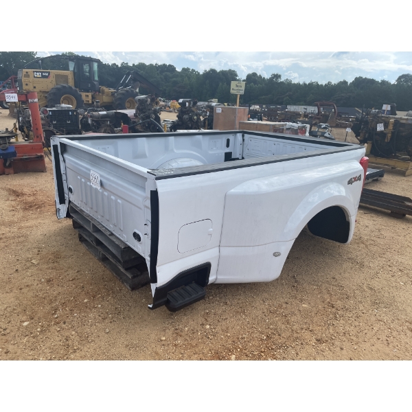 FORD PICKUP DUALLY BED 8FT