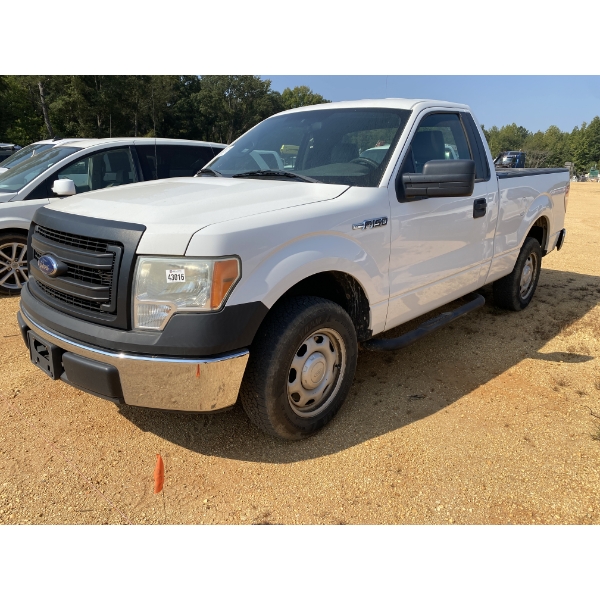 2013 FORD F150 XL Pickup Truck