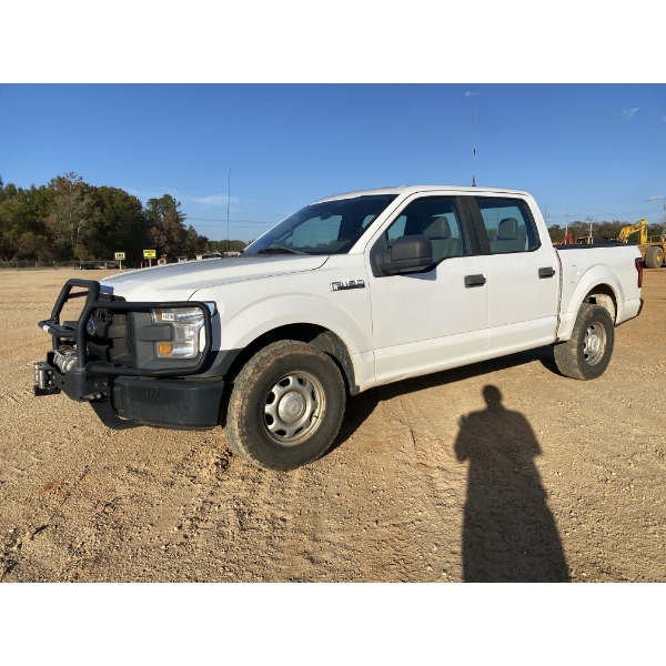 2015 FORD F150 XL Pickup Truck