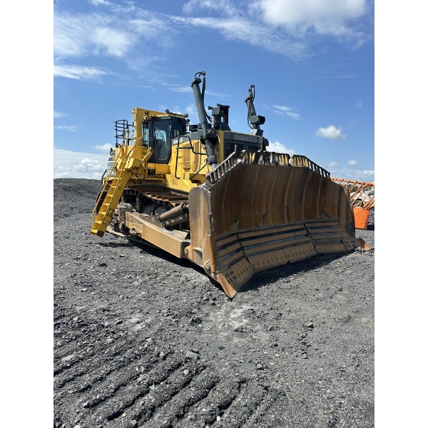 2020 KOMATSU D375A-8 Dozer / Crawler Tractor