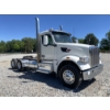 Image 4 : 2025 PETERBILT 567 Day Cab Truck