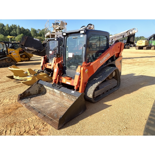 2018 KUBOTA SVL75-2 Skid Steer Loader - Crawler
