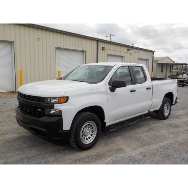 2021 CHEVROLET SILVERADO Pickup Truck