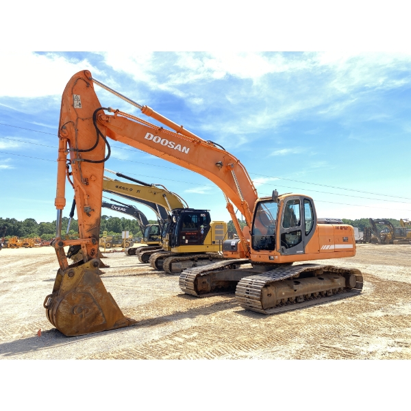 2008 DOOSAN DX255LC Excavator