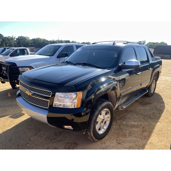 2008 CHEVROLET AVALANCHE Z71 Pickup Truck