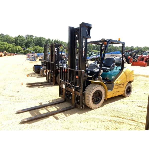 2012 KOMATSU FG45TU-10 Forklift - Mast