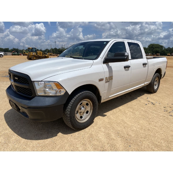 2020 RAM 1500 CLASSIC Pickup Truck