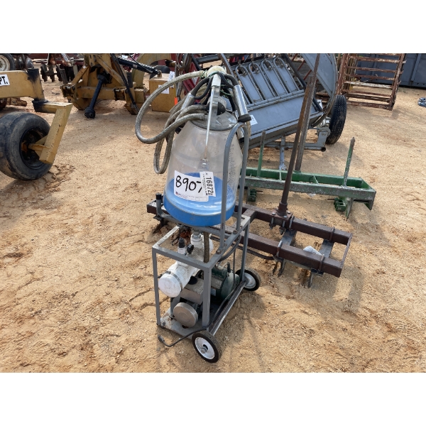 8 GAL MILKING MACHINE