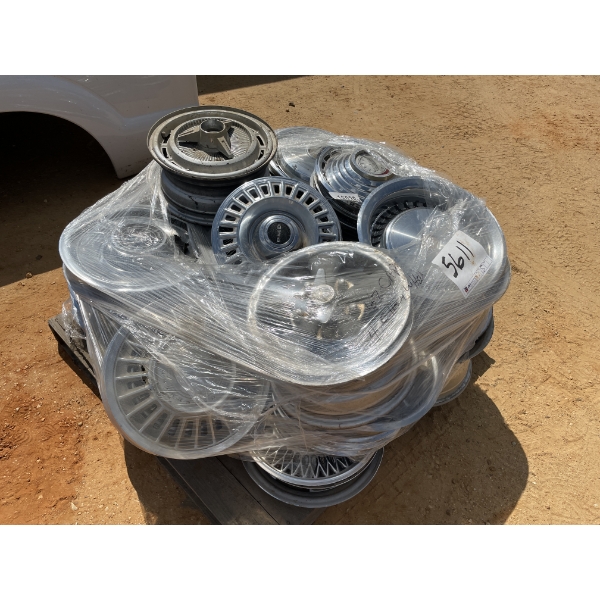 APPROX 67 HUBCAPS, 4 CHEVY WHEELS