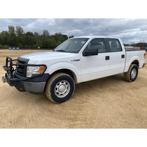 2013 FORD F150 XL Pickup Truck