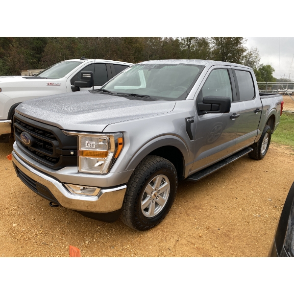 2022 FORD F150 XL Pickup Truck