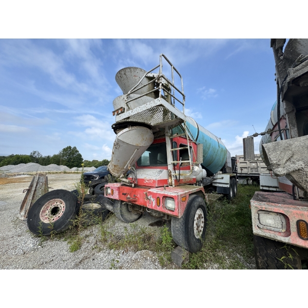 2006 TEREX ADVANCE Concrete Mixer / Pump Truck