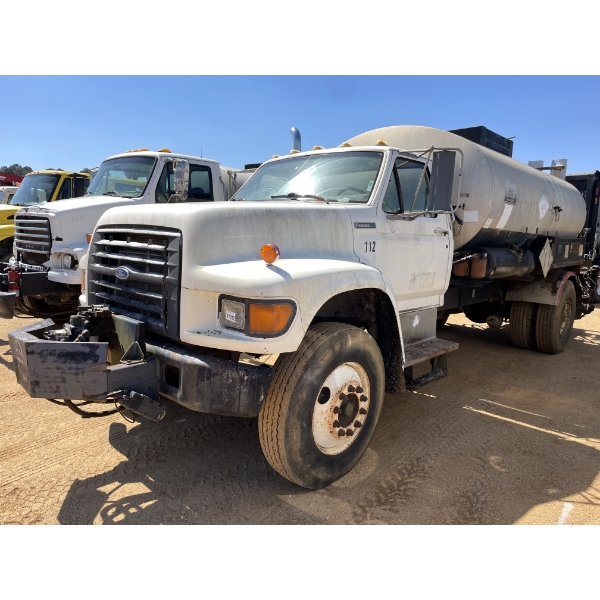 1996 FORD F SERIES Asphalt Distributor Truck