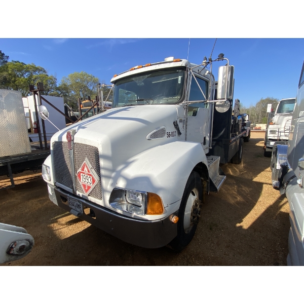 2007 KENWORTH T300 Fuel / Lube Truck