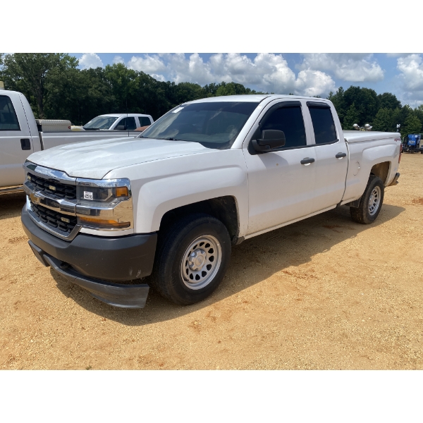 2018 CHEVROLET SILVERADO Pickup Truck